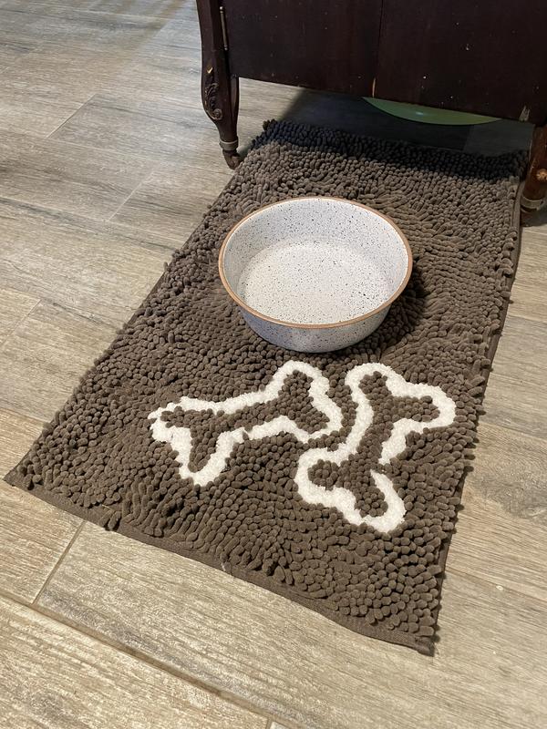 Mat size with large dog water bowl