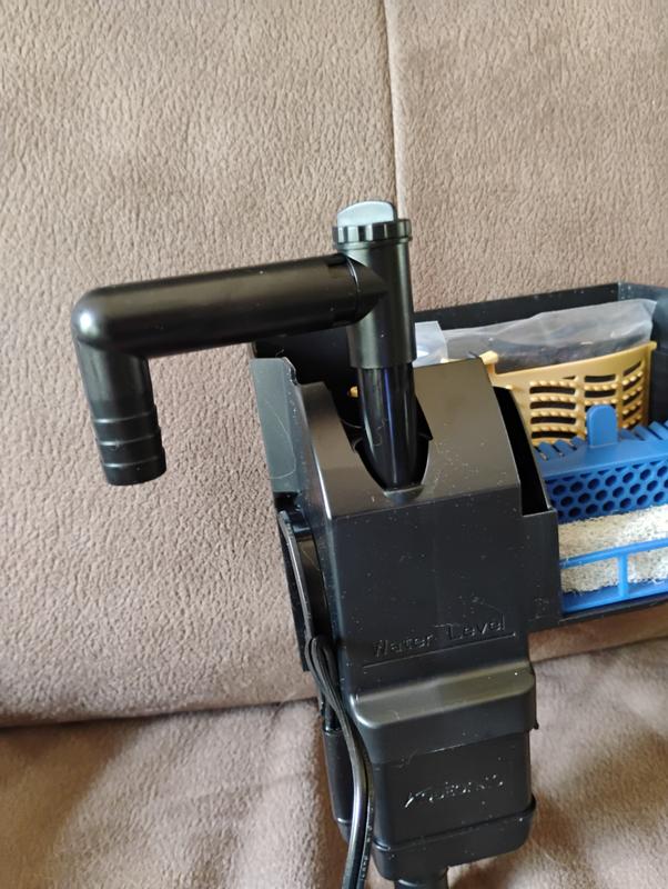 Rotating siphon tube to draw water