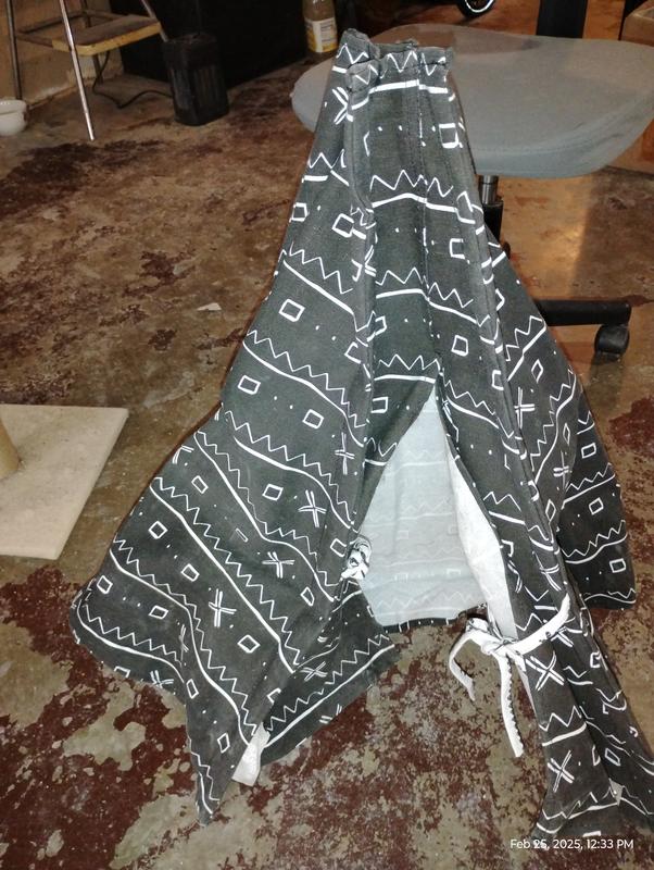 It'll stand up if you lean it again something