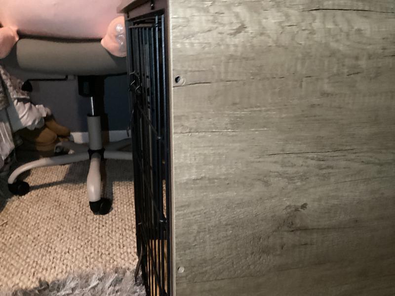 2 sides match this 1