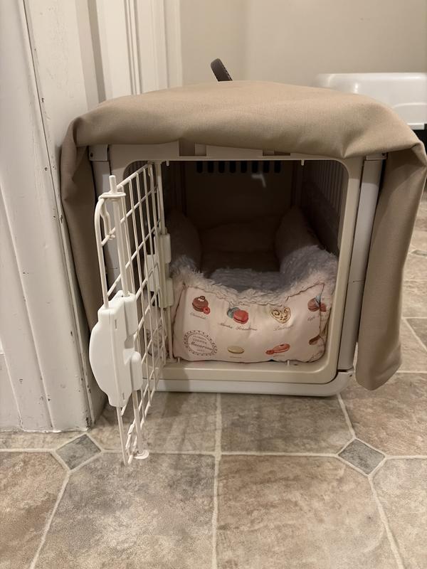 Crate and carrier in one