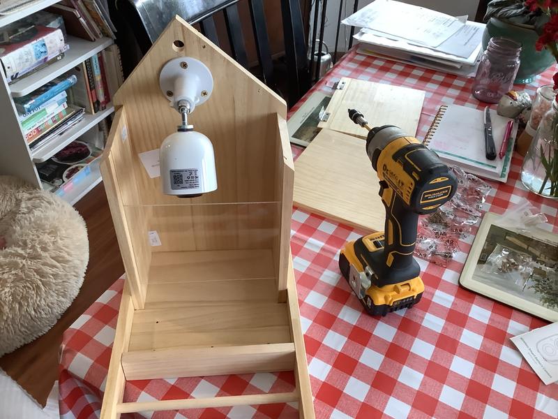 assembly isn't bad at all