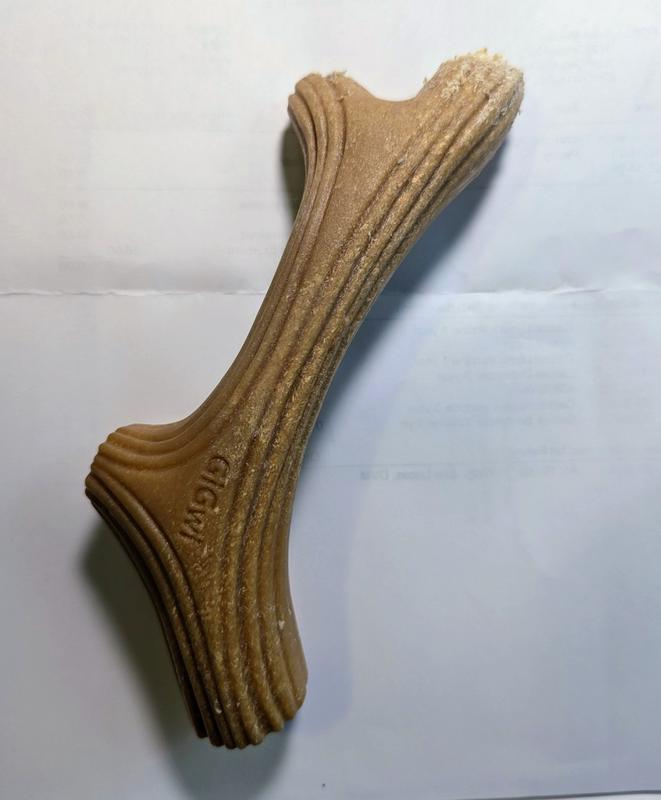 A close up of the toy after having it for about five days.