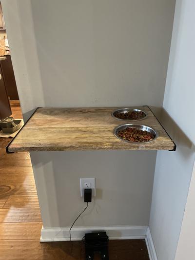 Wall-Mounted Cat Feeding/Feeder Shelf