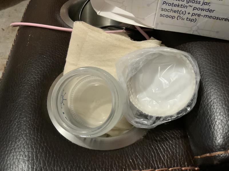 Empty jar… unless items was invisible