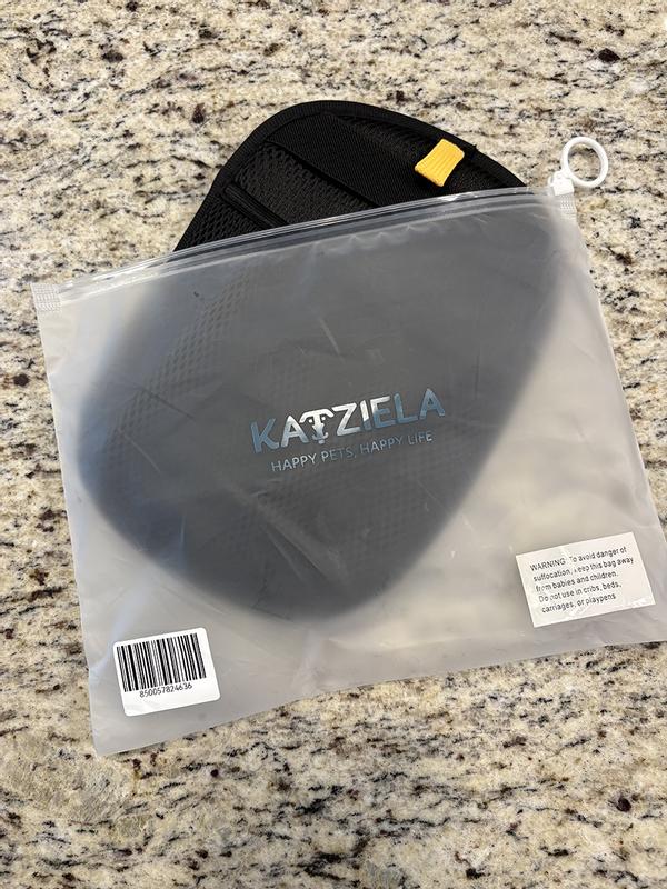 This glove also comes with a nice ziplock bag to keep it in.