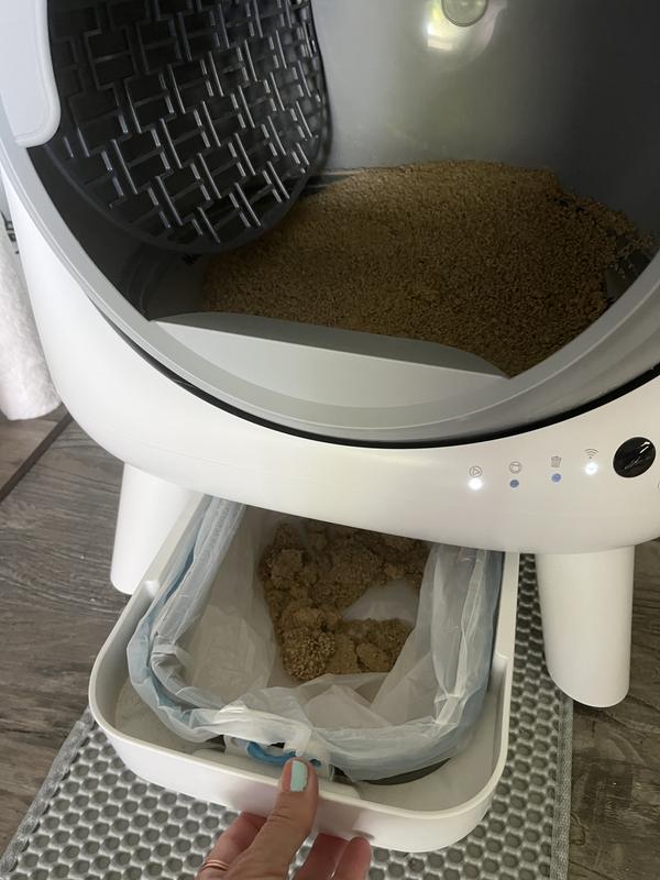 Small bin that has a liner for ease of cleaning