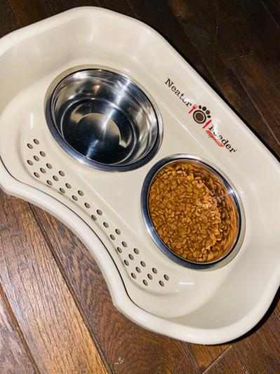 Neater Feeder Deluxe Elevated Cat Bowl – No Mess, Anti-Drip – Made In USA (All Colors)