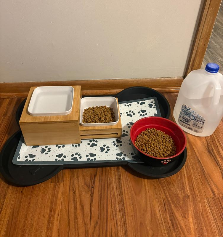 Perfect size, gallon water for scale