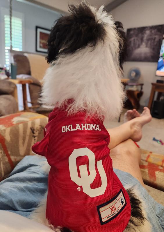 She has her game day shirt on...