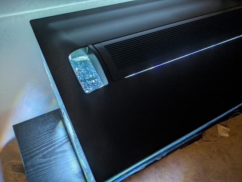 this is the lid opening for feeding. there's no cap