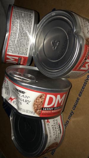 Dm canned hotsell cat food