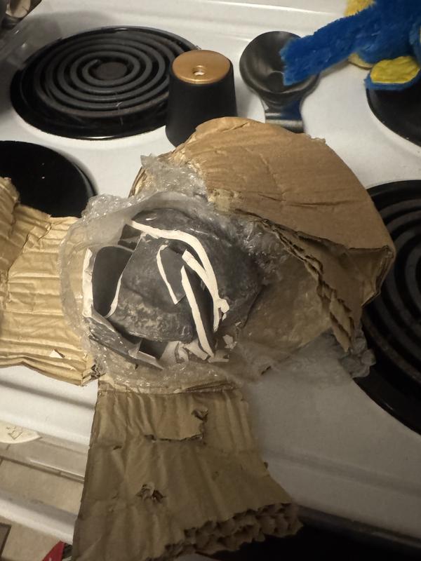 Box was crush inside the big chewy box with other product which was a 10lb bag of crushed coral and 15lb bag of rock. Poor packaging.