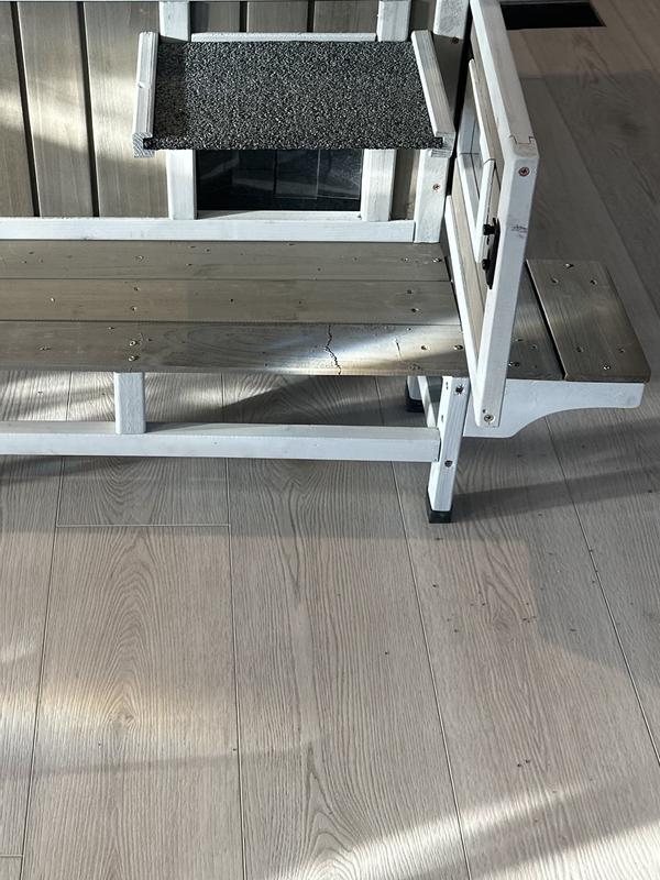 Multiple cracked boards