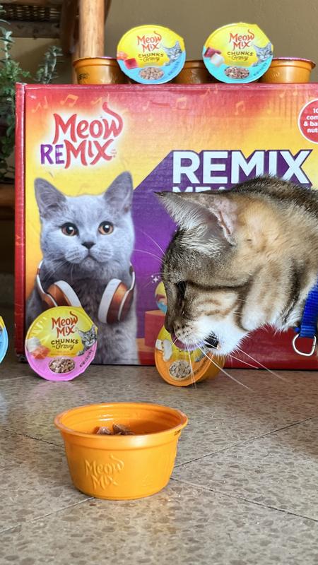 MEOW MIX Chunks in Gravy with Real Chicken Breast Wet Cat Food