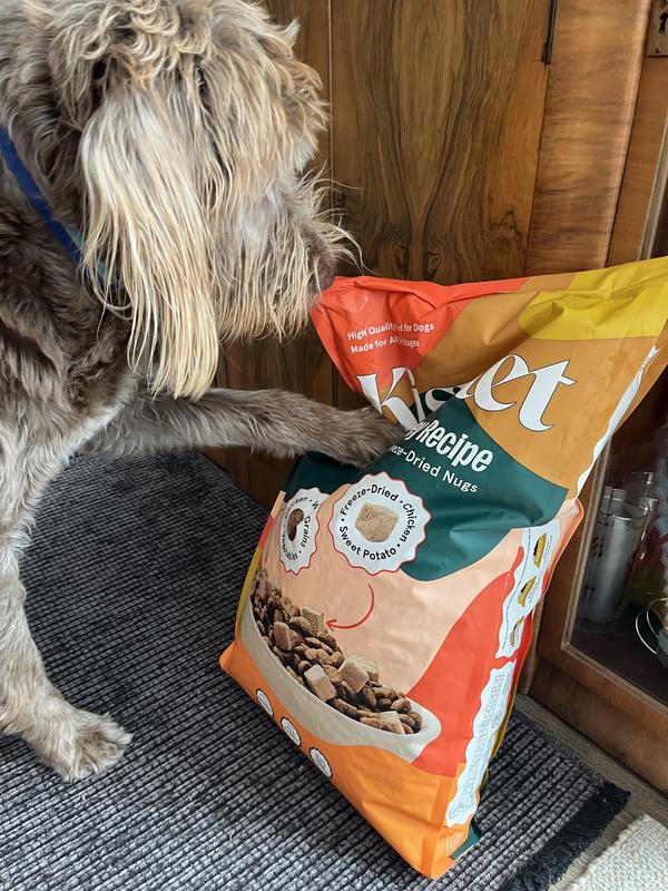 "I'll help you open the bag"