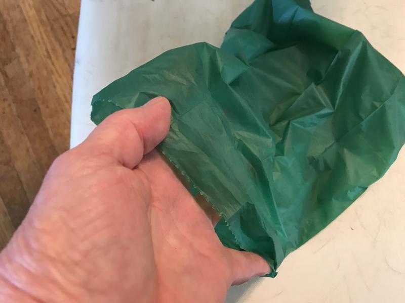 Not large enough to hold open to drop in litter.