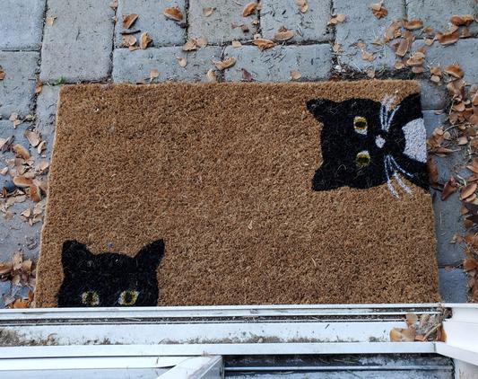 Peeping Cats Handwoven Coconut Fiber Doormat - Entryways