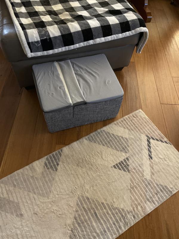 Very usable in the folded position.