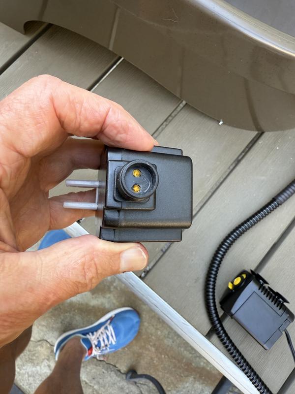 Infuriating design for no reason