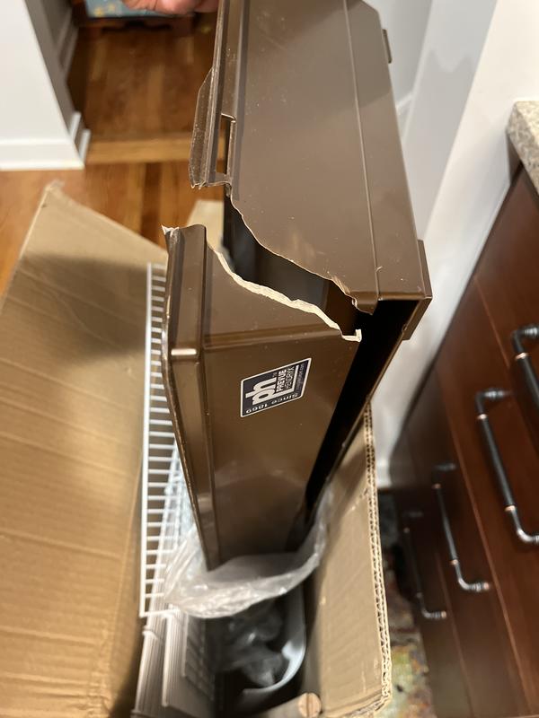 Arrived REALLY broken