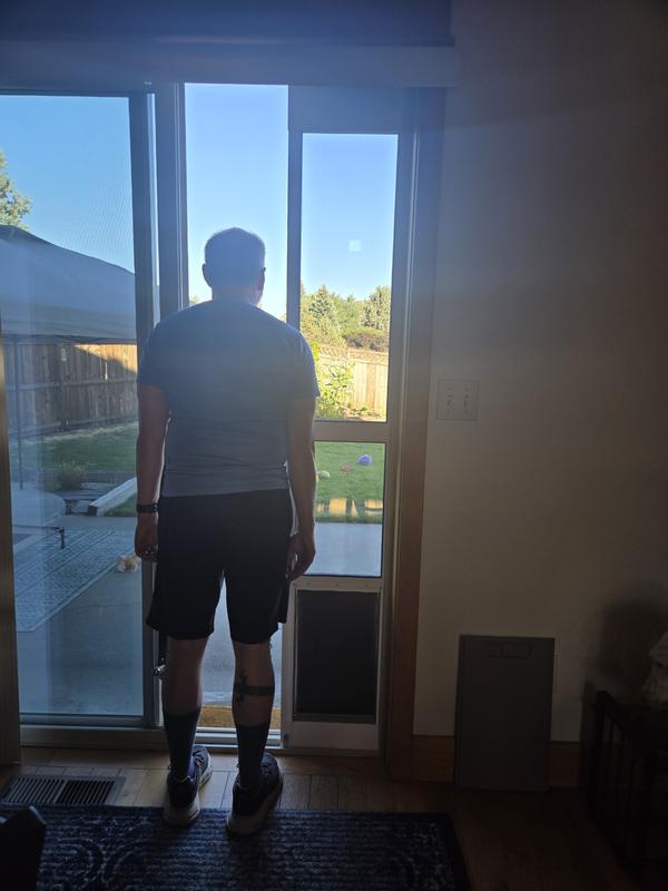 No room to use the door as a door