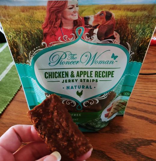 are ingredients for pioneer woman dog treats produced in us