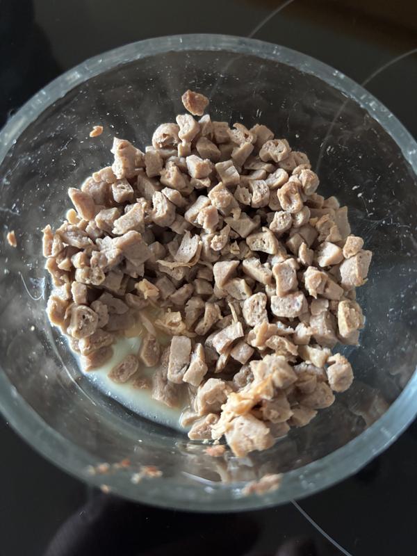 Salmon left after a few minutes.