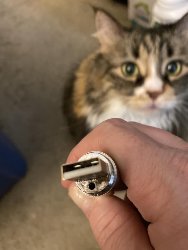 USB-A charging plug