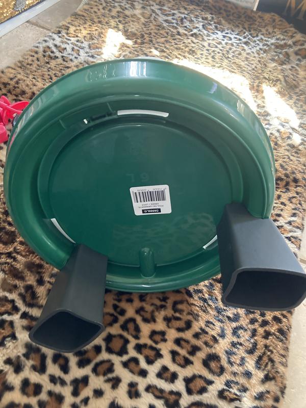 My Favorite Chicken Bayonet Poultry Drinker, Green, 1.5-gal