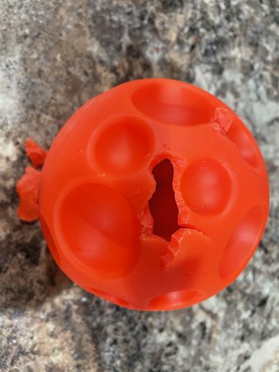 Omega paw tricky treat ball clearance large