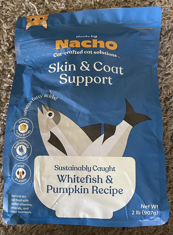 Made by Nacho Skin & Coat Support Sustainably Caught Whitefish & Pumpkin Recipe Dry Cat Food