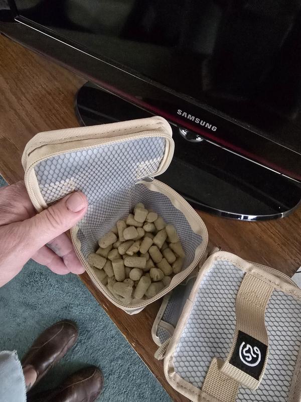 Holds treats but retains their smell no matter how many washes