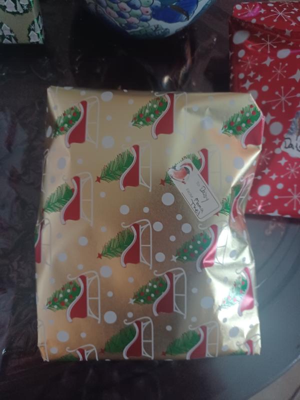 Waiting to go under the tree