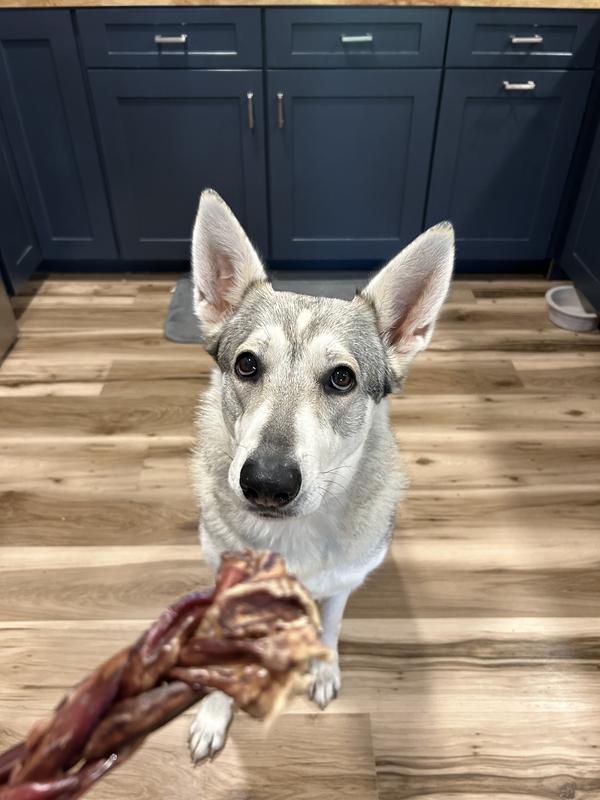 She knows it’s coming!