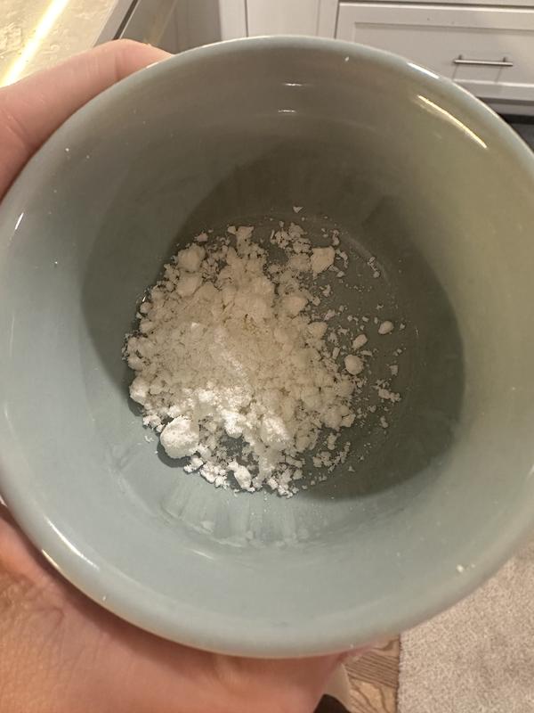 The powder right out of the packet looks fresh and nutritious.