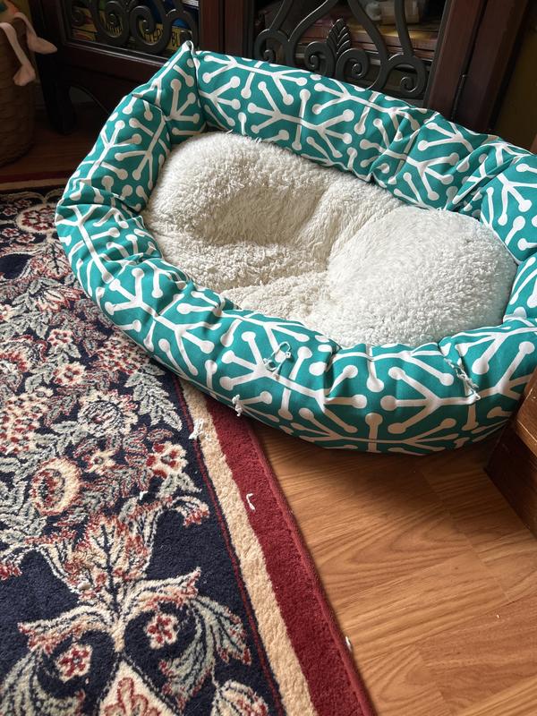 The bed has been unpacked and used by a 11 lb Shihzu for 9 days.  It is pilling and not holding up.