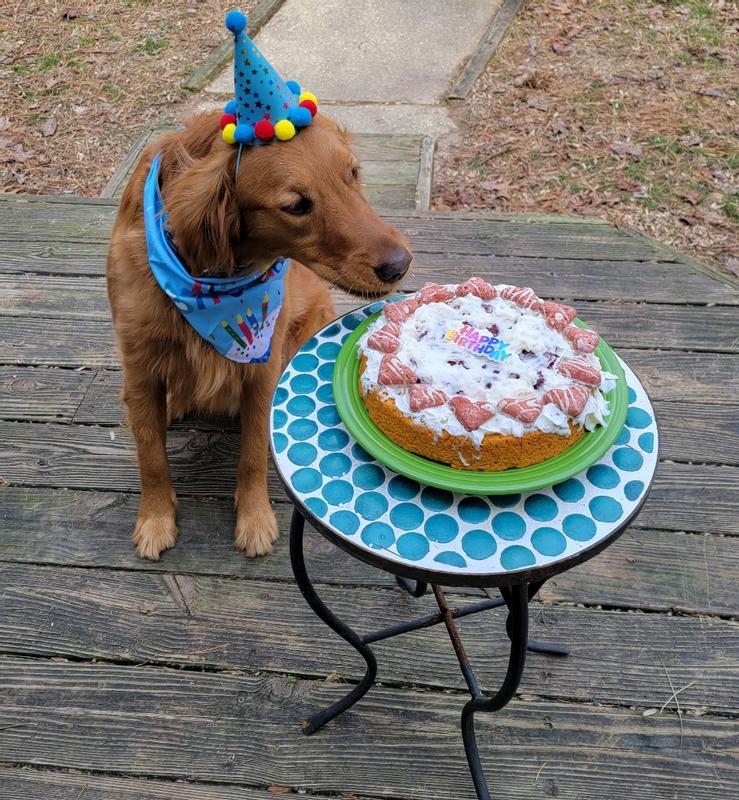 Prince Harry's 2nd birthday party with pawberries & creme biscuits cake.