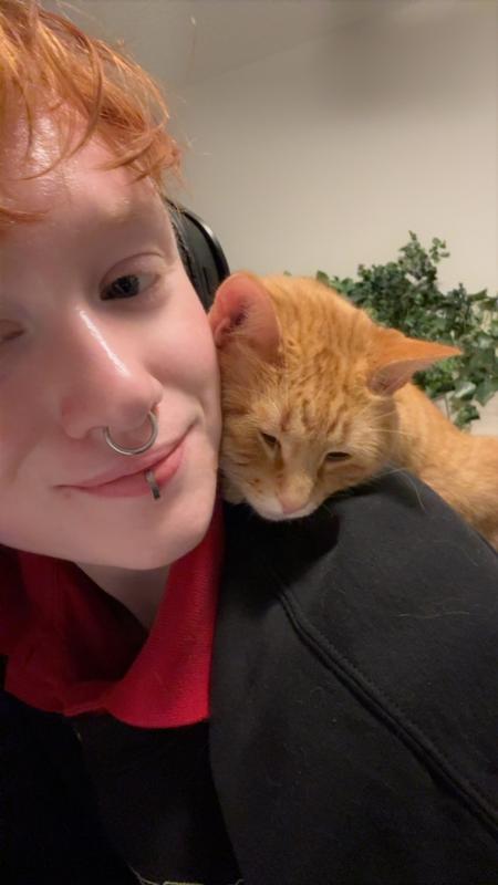 Shoulder Riding Soulmate!