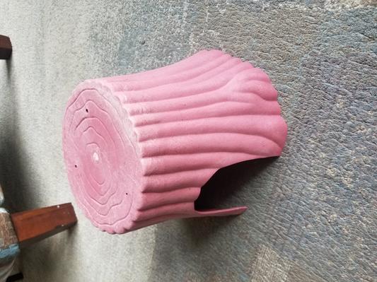 Perfect if your decor is 10 shades of pink lol