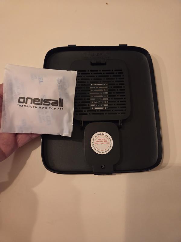 Dehydrating pack included