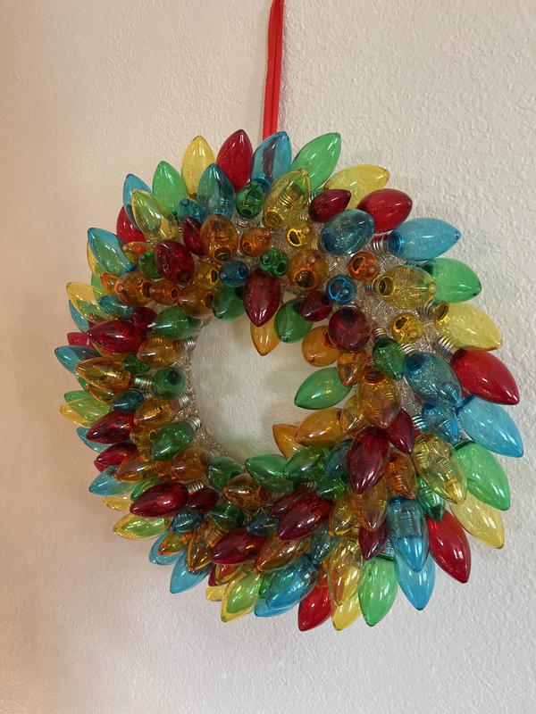 Mr. Christmas 17-in Pre-lit Indoor/Outdoor Battery-operated with