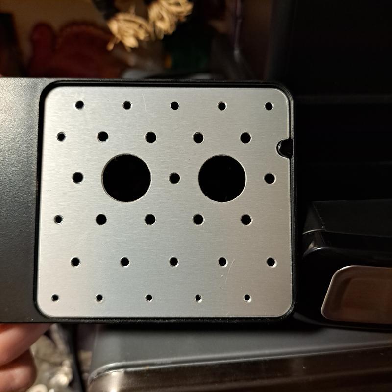 Removable drip tray and lid