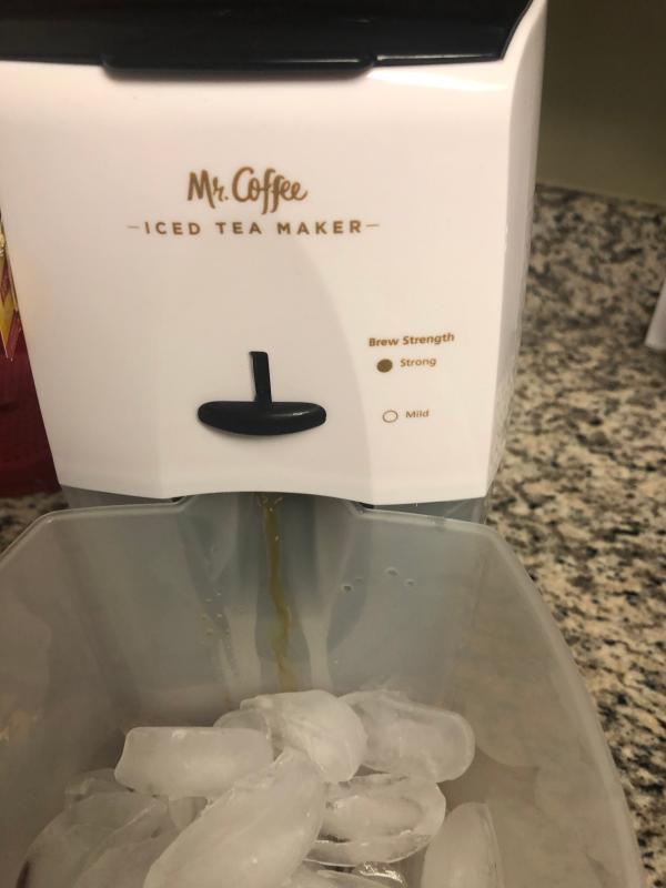 Mr Coffee Tm-75 Iced Tea Maker -by-MR Coffee, Garden, Lawn, Maintenance