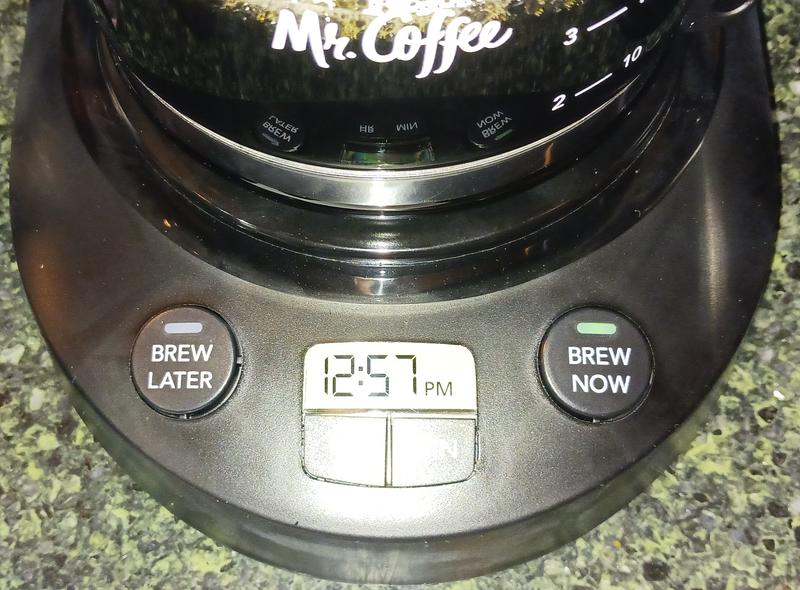 Mr. Coffee 5 Cup Switch Coffee Pot : r/BuyItForLife