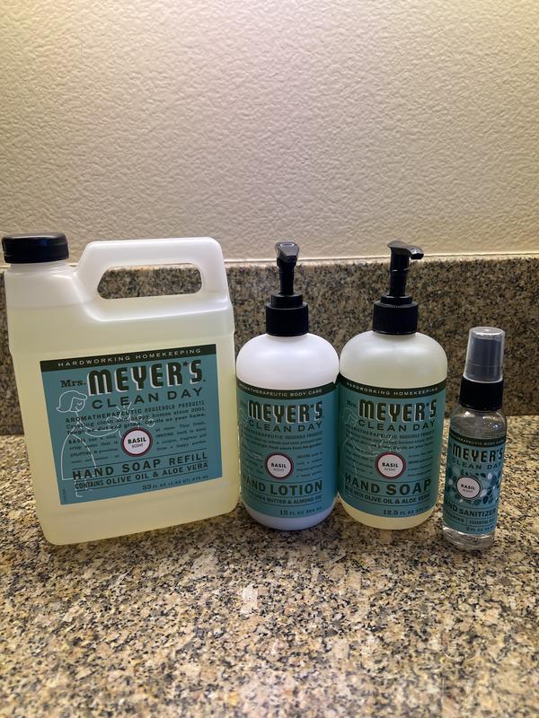 Mrs. Meyer s Clean Day Liquid Hand Soap Refill Basil Scent 33