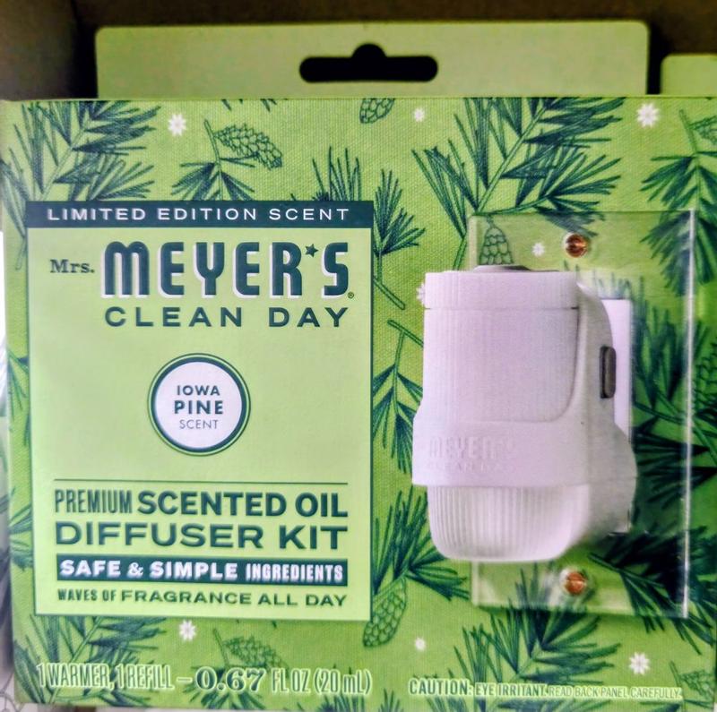 Iowa Pine Plug In Scented Oil Warmer With Refill – Mrs. Meyer's