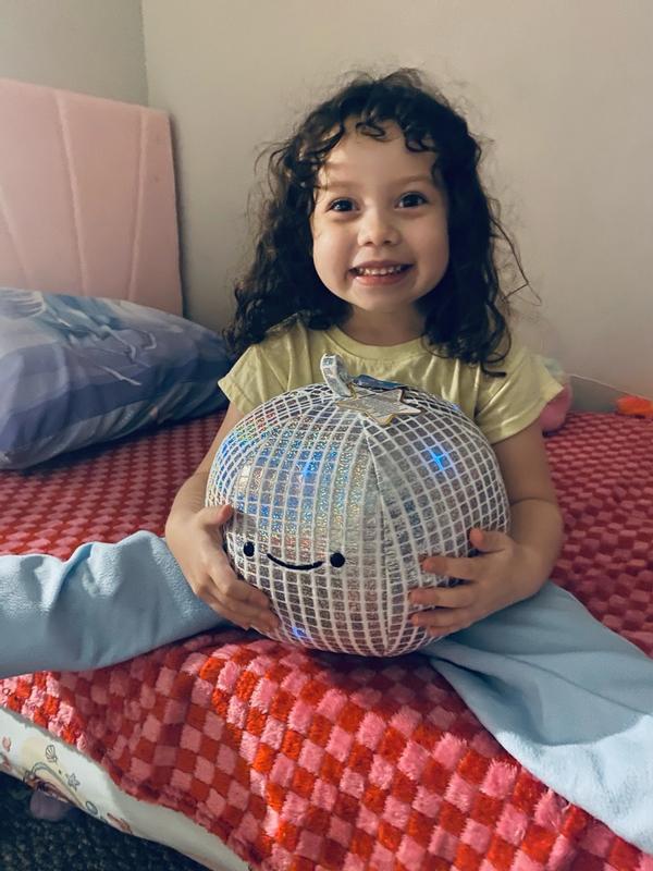 Customer carousel item 9.