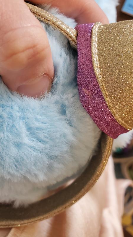 Hard to find all of these plastic things to cut them off