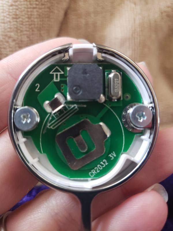 The battery mechanism in fob